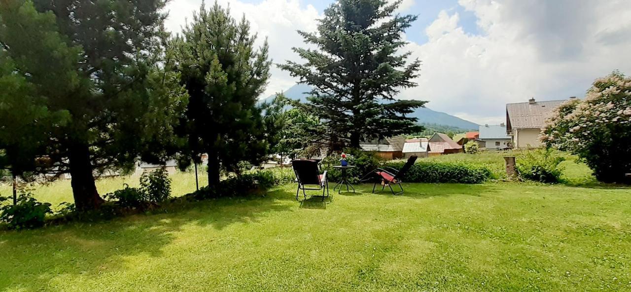 Apartman Astra V Zdiari Buitenkant foto